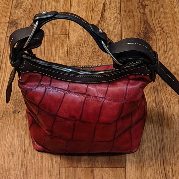 Dooney & Bourke Handbag - Picture 2 of 6